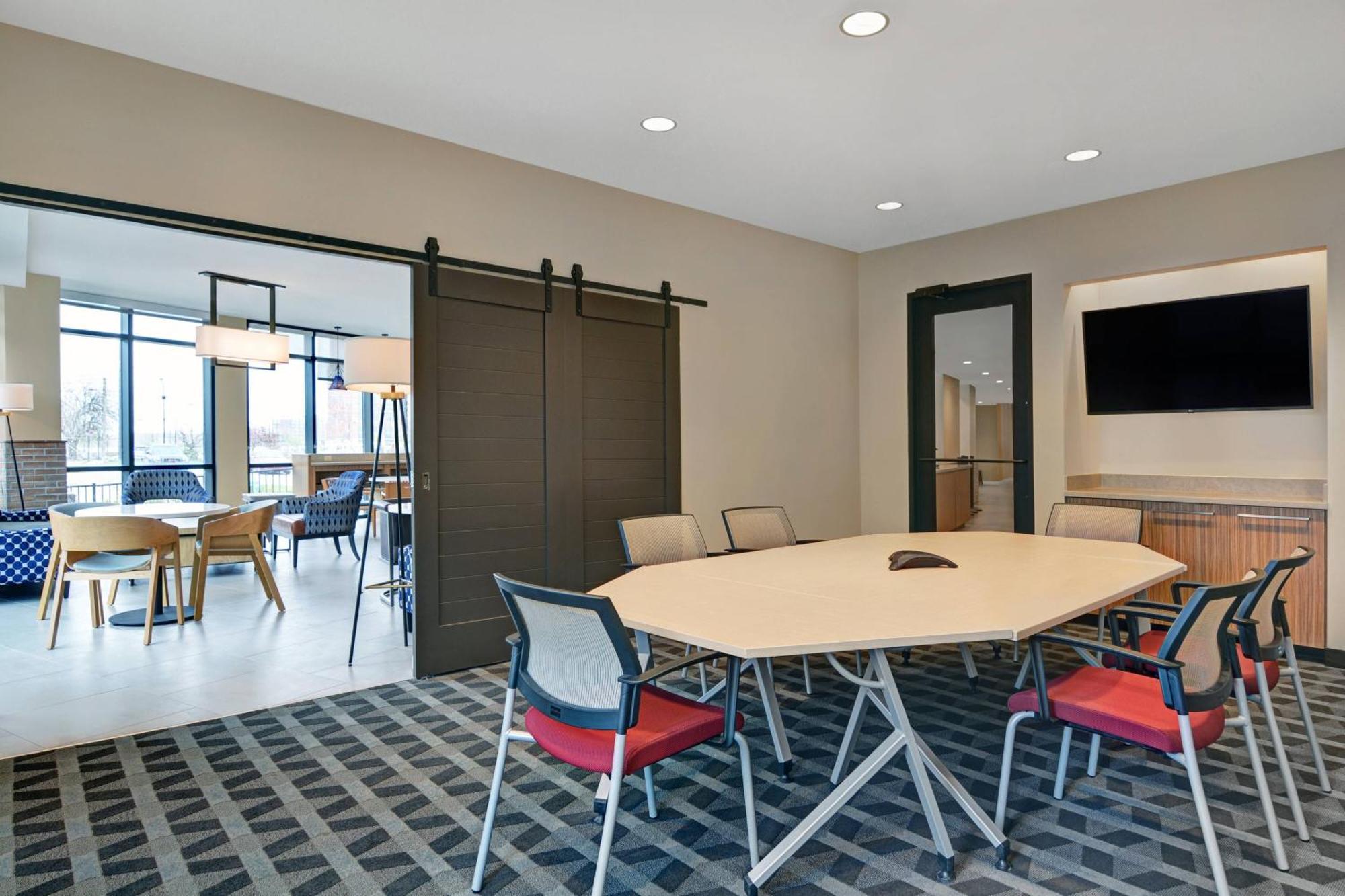 Towneplace Suites By Marriott Indianapolis Downtown Exteriér fotografie