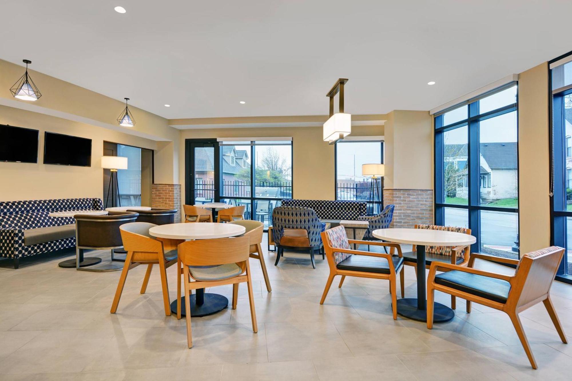 Towneplace Suites By Marriott Indianapolis Downtown Exteriér fotografie